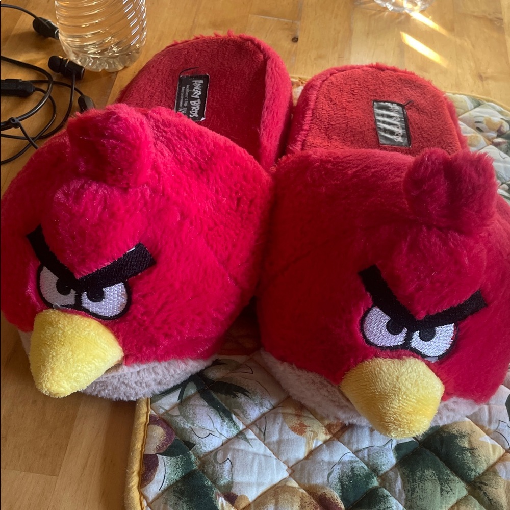 🖤Vintage Y2K Angry Birds Slippers🖤